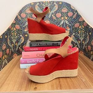 Dolce Vita Sandals Size 8.5